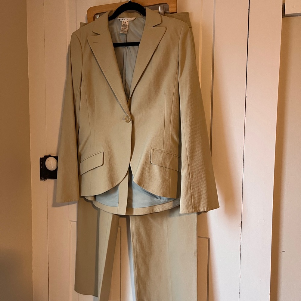 Max Studio Women's Suit Set
